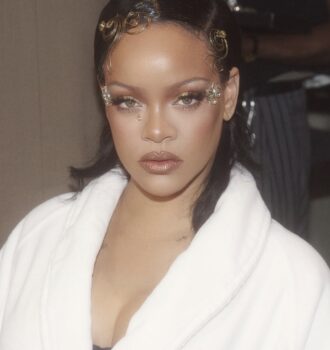 Rihanna Used Fenty Hair Gelly Type Strong Hold Gel For 2026 Met Gala Look